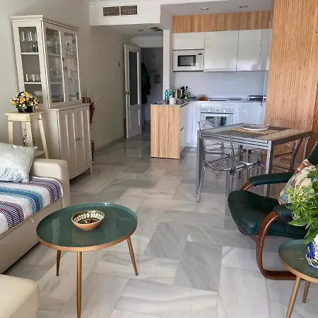 Apartamento Entero En La Carihuela A 50 M De La Playa * Torremolinos